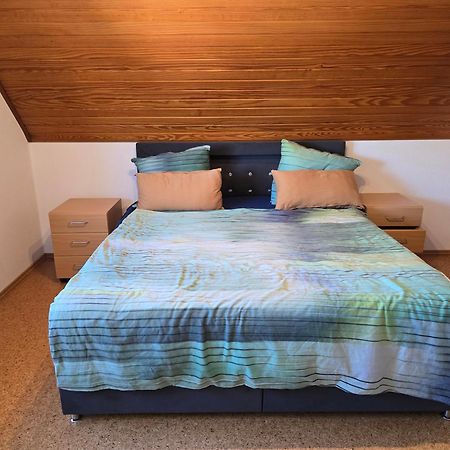 Apartment Ergste Am Ruhr 85 Sqm , 3 Minutes To A45 With Garage Schwerte Esterno foto